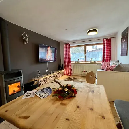 Steinbock Terrasse, Gartensauna, Garten, Grillplatz