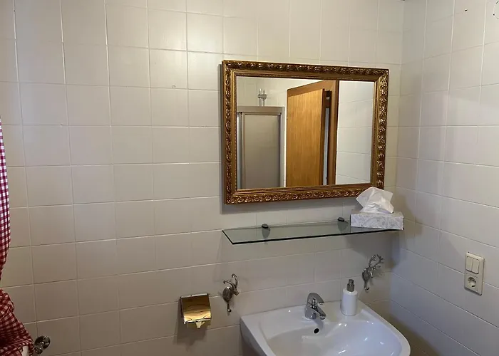 Steinbock Terrasse, Gartensauna, Garten, Grillplatz * ستام