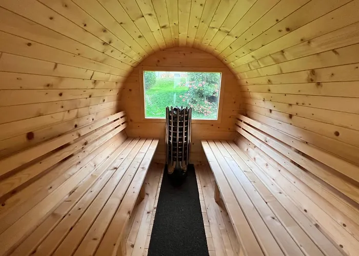 Steinbock Terrasse, Gartensauna, Garten, Grillplatz *