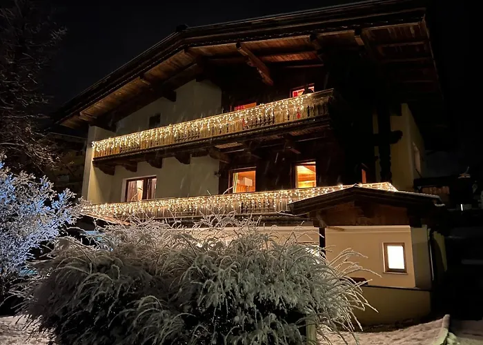 Steinbock Terrasse, Gartensauna, Garten, Grillplatz * Stumm