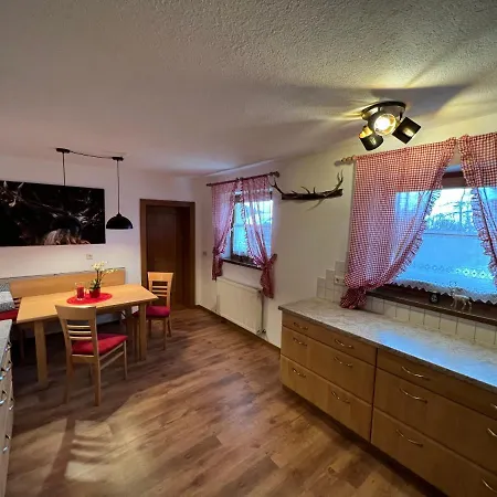 Steinbock Terrasse, Gartensauna, Garten, Grillplatz Appartement Stumm