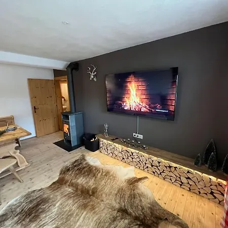 Steinbock Terrasse, Gartensauna, Garten, Grillplatz Appartement *