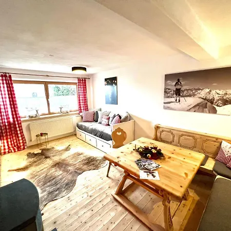 Steinbock Terrasse, Gartensauna, Garten, Grillplatz